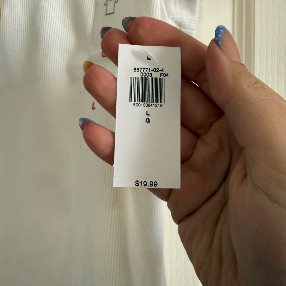 Old Navy Snug Fit Ribbed Tee - Picture 2 of 2